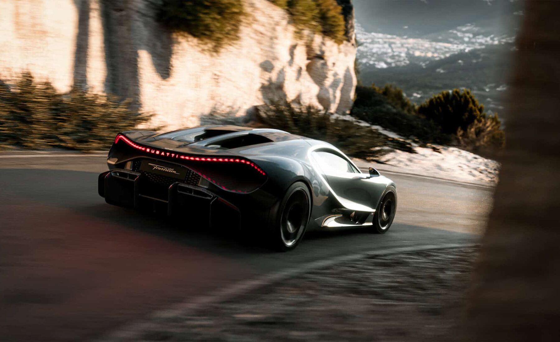 The 1000bhp Club: 7 Supercars With More Power Than A Formula 1 Car